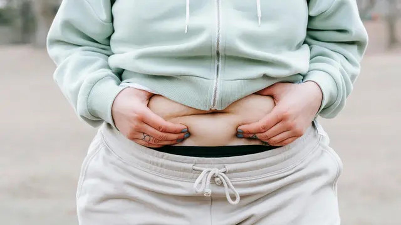 5 Alasan Perutmu Tetap Buncit Meski Sudah Diet, Apa yang Salah? | copyright pexels.com/Andres Ayrton