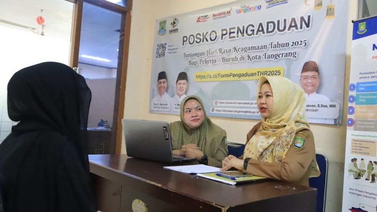 Jumlah pengaduan terkait pembayaran THR di Kota Tangerang turun drastis di tahun 2024, namun Disnaker tetap membuka posko pengaduan hingga Maret 2025 untuk memastikan seluruh pekerja menerima haknya.