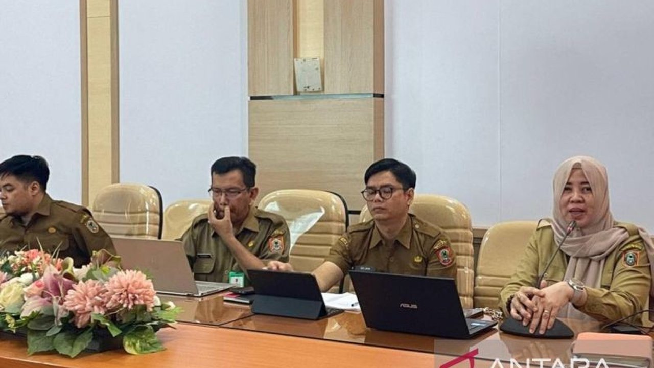 Dinas Perumahan Rakyat dan Kawasan Permukiman Kalsel bahas basis data RTLH periode 2025-2029 bersama BPS untuk memastikan data akurat dan terintegrasi bagi intervensi kebijakan.