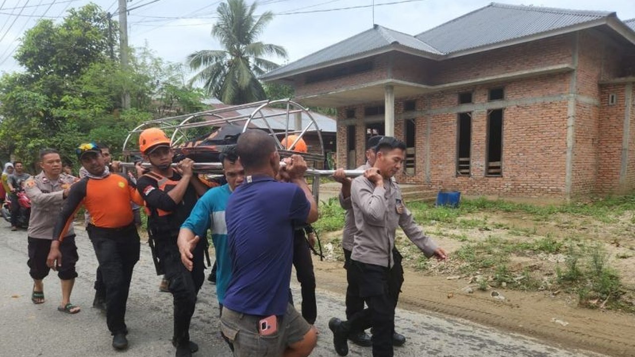Jasad Candra Kelana, Penjual Lemang Pulut, Ditemukan Setelah Terseret Arus Sungai di Aceh Tamiang