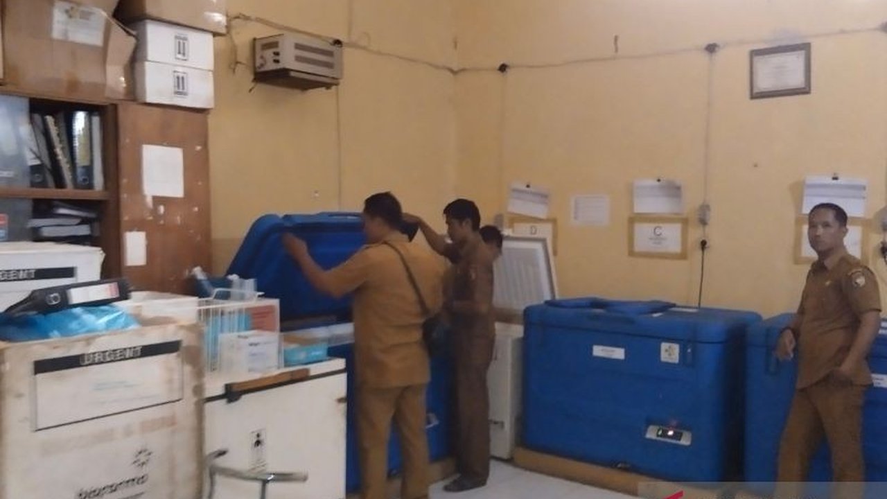 Kabupaten Mukomuko, Bengkulu, menerima tambahan 200 vial vaksin anti-rabies untuk mencegah penyakit rabies setelah menangani 24 kasus gigitan hewan penular rabies pada Januari-Februari 2024.