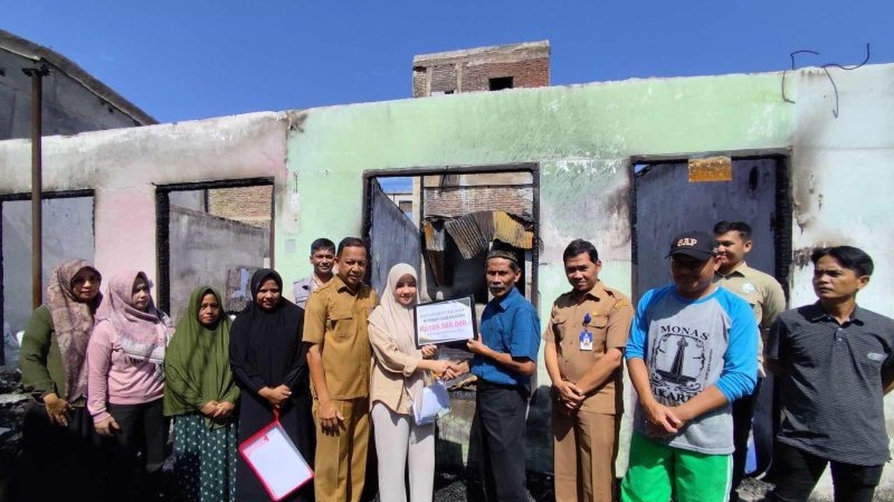 Baitul Mal Aceh Salurkan Bantuan Rp126 Juta untuk Korban Kebakaran di Aceh Besar dan Banda Aceh