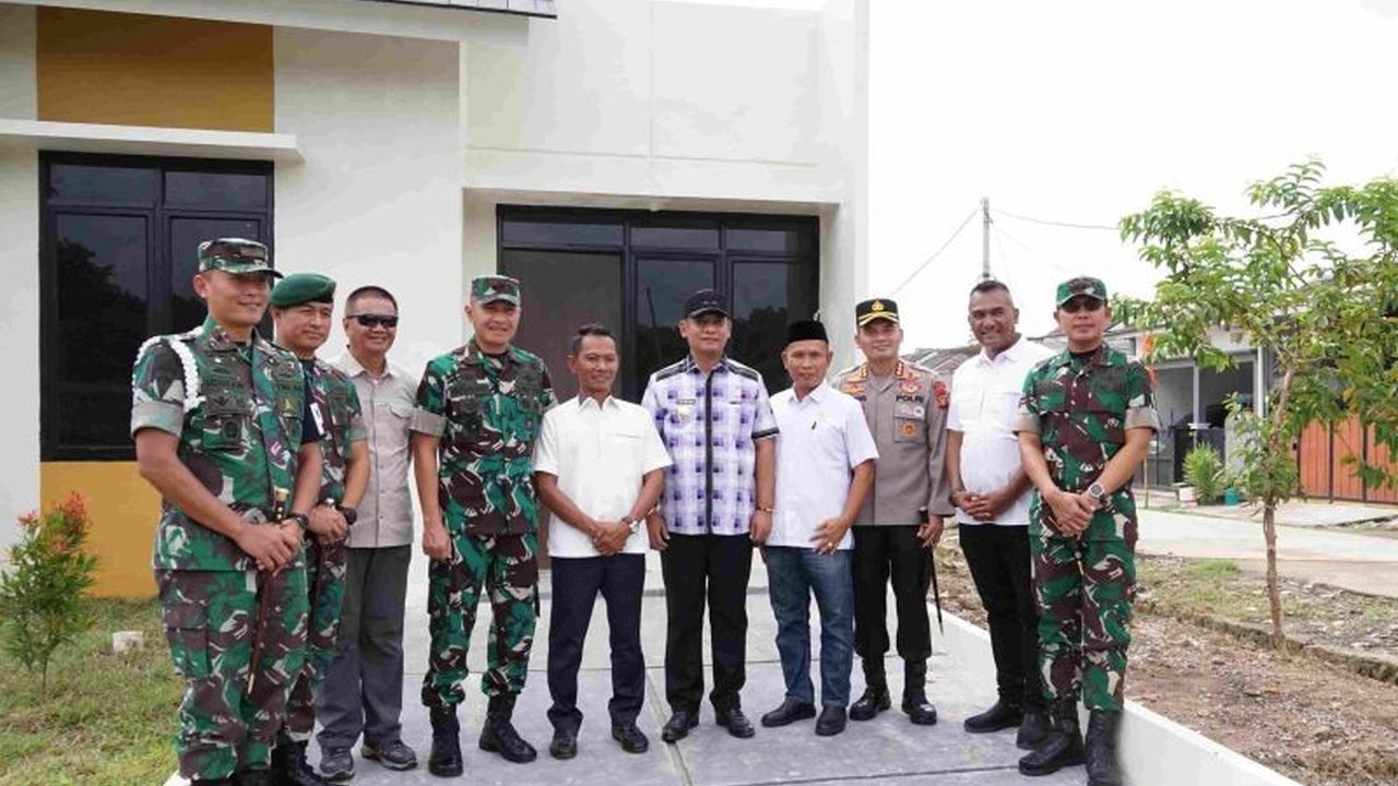 Pemerintah Kabupaten Bekasi menyatakan dukungan penuh terhadap pembangunan perumahan Sirnajaya Kartika 1 untuk prajurit TNI AD dan masyarakat berpenghasilan rendah (MBR) di Kecamatan Serang Baru, seluas 17 hektare dengan 770 unit rumah.