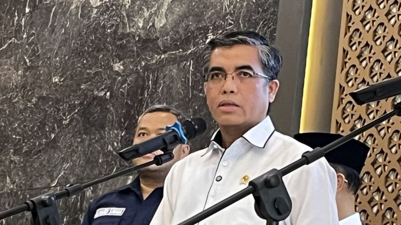 Menteri Ketenagakerjaan memastikan bonus hari raya (BHR) untuk mitra ojol sebagai bentuk komitmen kesejahteraan, hasil dari diskusi panjang dan  partisipasi aktif berbagai pihak.