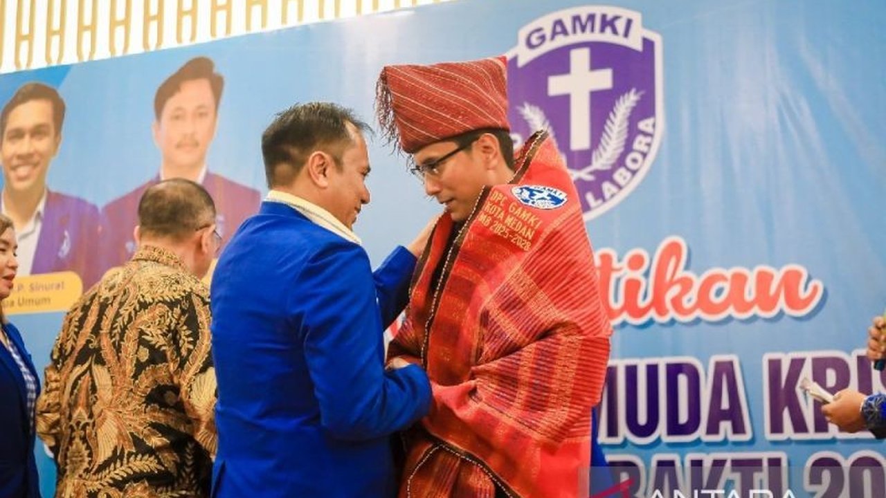 Wali Kota Medan, Rico Tri Putra Bayu Waas, mengajak Gerakan Angkatan Muda Kristen Indonesia (GAMKI) Kota Medan untuk aktif berinovasi dan berkolaborasi dalam pembangunan kota.