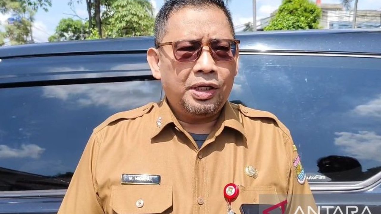 Pemerintah Kabupaten Tangerang menyiapkan anggaran Rp60 miliar lebih untuk THR ASN dan non-ASN menjelang Idul Fitri 1446 H/2025 M, dengan rincian anggaran yang masih menunggu petunjuk teknis dari pemerintah pusat.