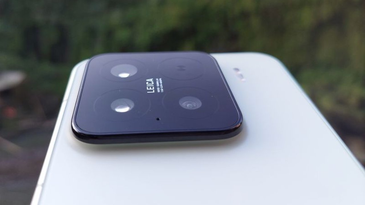 Xiaomi 15 dengan kamera Leica menawarkan pengalaman fotografi yang mudah dan menghasilkan gambar berkualitas tinggi, ideal untuk pemula maupun profesional, meskipun terdapat sedikit kekurangan.