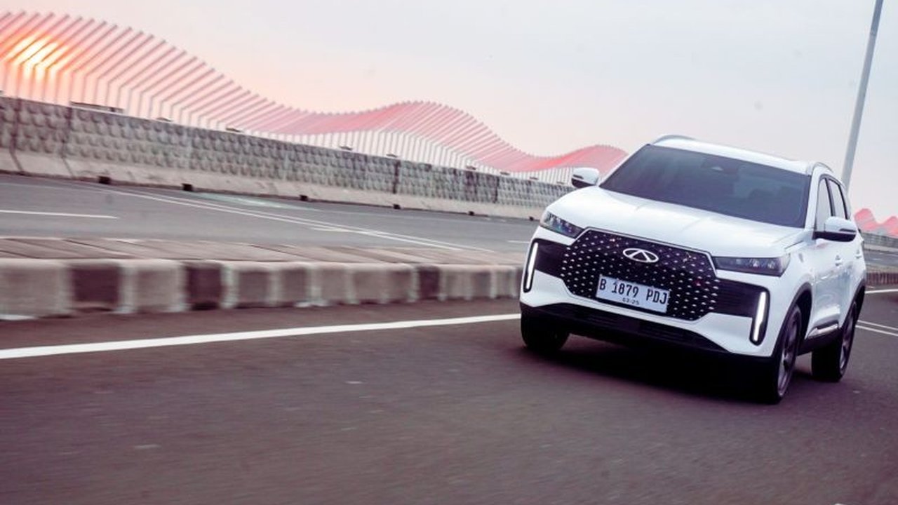 Setelah masa promosi berakhir, Chery Tiggo Cross kini dijual dengan harga normal, mengalami kenaikan Rp10 juta untuk kedua varian, Comfort dan Premium.