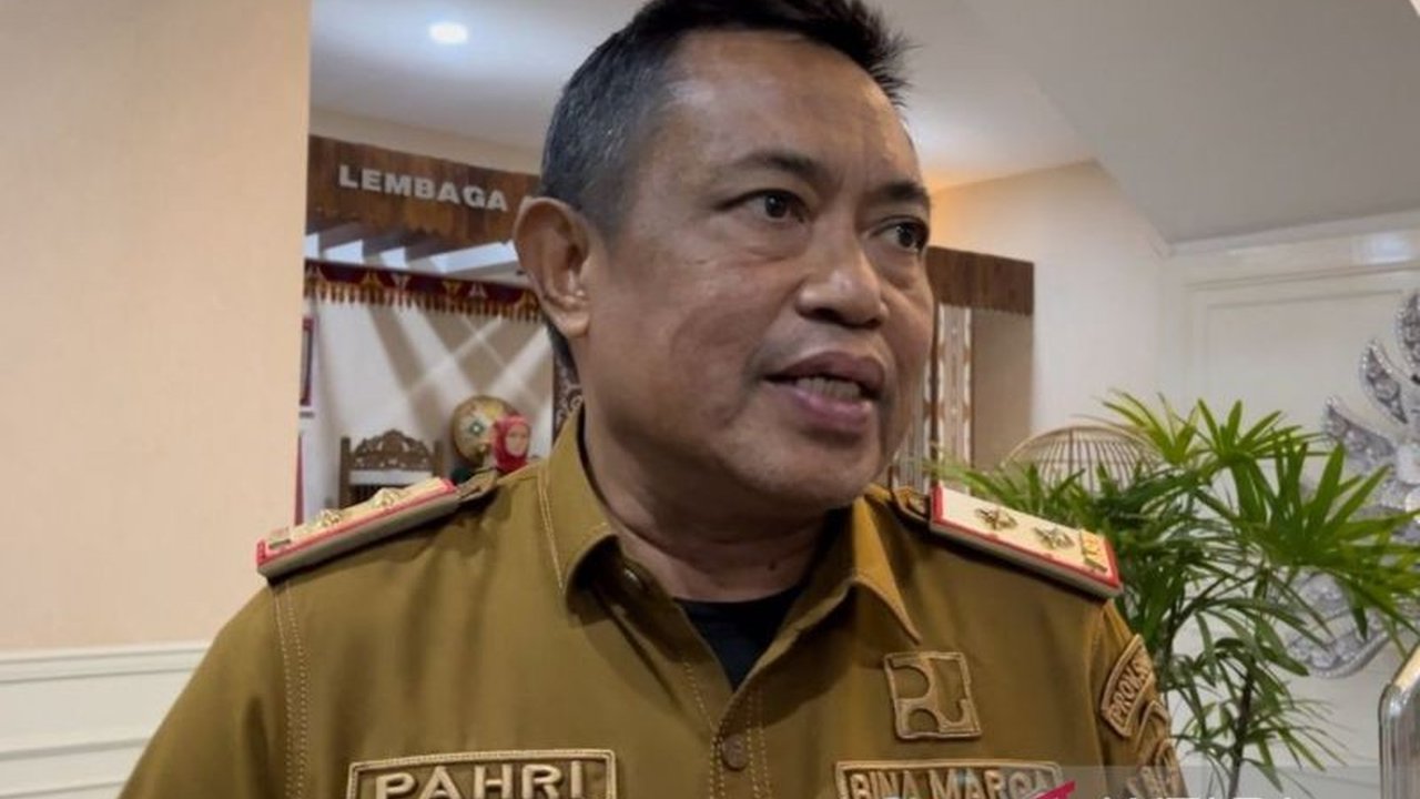Pemerintah Provinsi Sulawesi Tenggara memprioritaskan normalisasi 19 daerah aliran sungai (DAS) di Kendari untuk mencegah banjir akibat intensitas hujan tinggi dan sedimentasi.