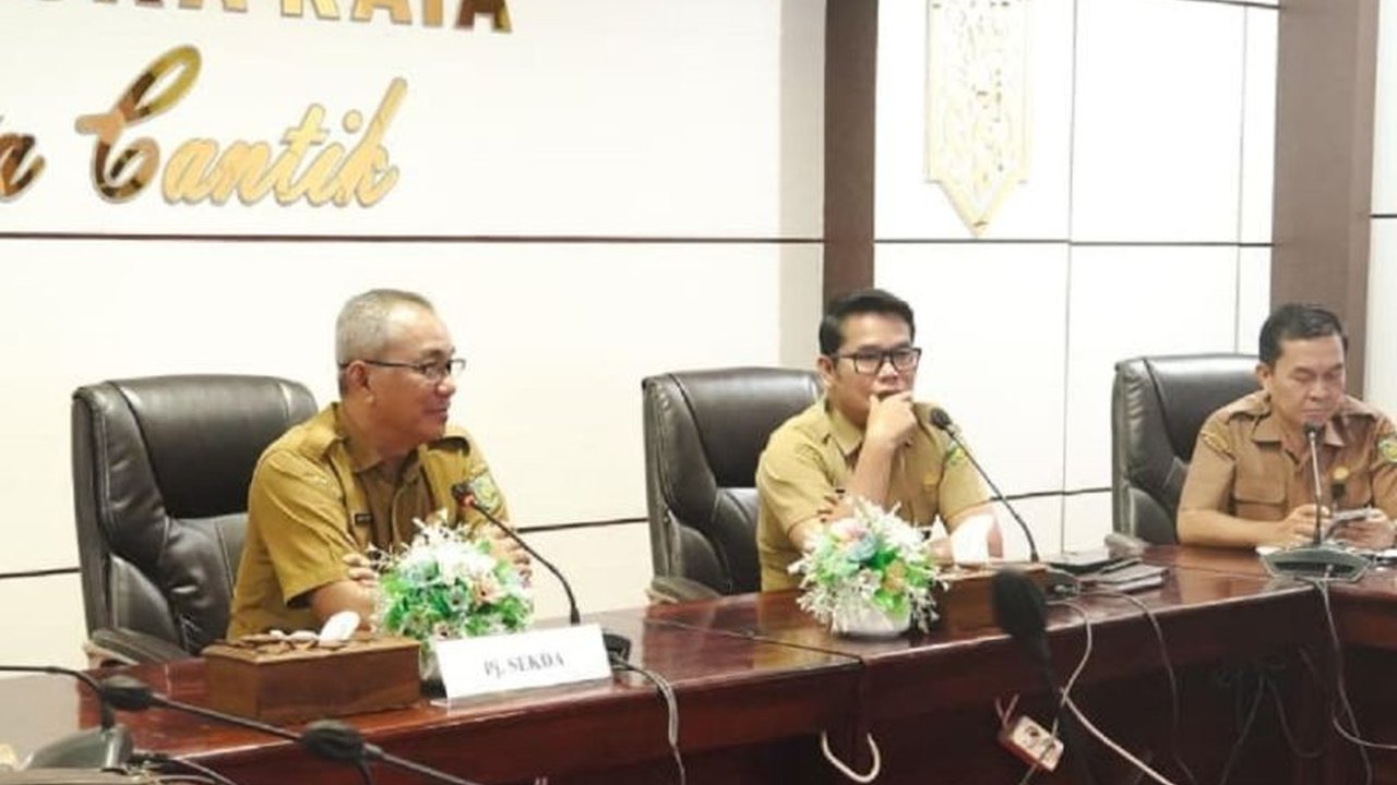 Pemerintah Kota Palangka Raya berkomitmen penuh untuk meraih predikat Wilayah Bebas dari Korupsi (WBK) dan Wilayah Birokrasi Bersih dan Melayani (WBBM) melalui peningkatan pelayanan publik dan integritas aparatur.