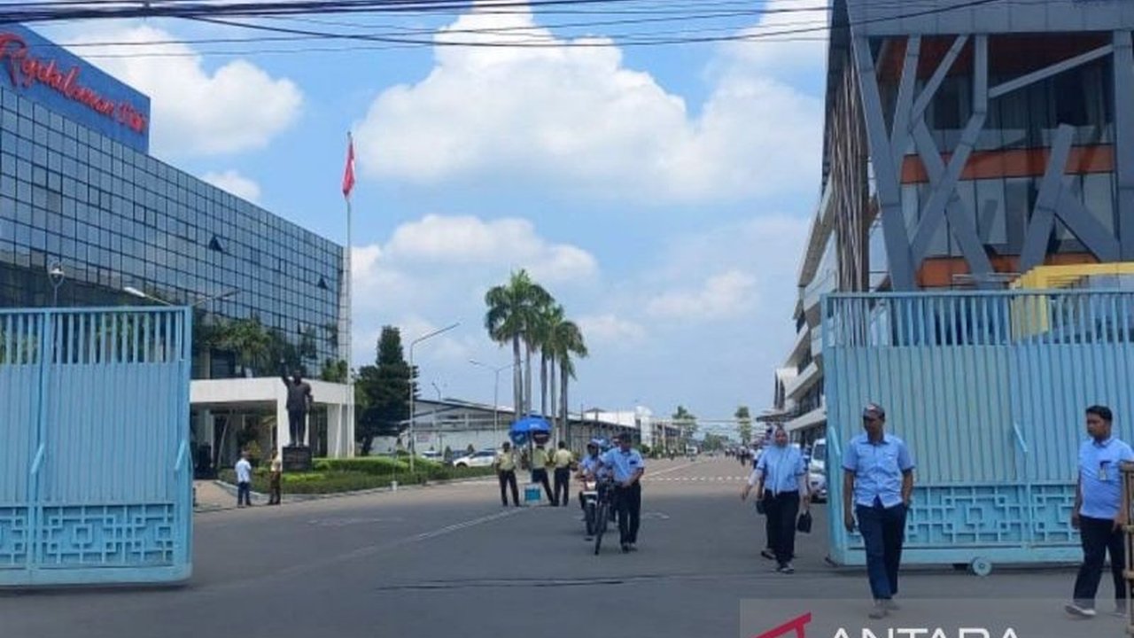 Industri Tekstil Indonesia Terancam: Ribuan Pekerja PHK, Perlu Intervensi Cepat!