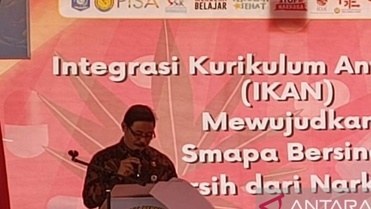 Pemerintah Provinsi Kepulauan Bangka Belitung mengintegrasikan Program IKAN (Integrasi Kurikulum Anti Narkoba) ke SD dan SMP untuk mencegah penyalahgunaan narkoba di kalangan pelajar.