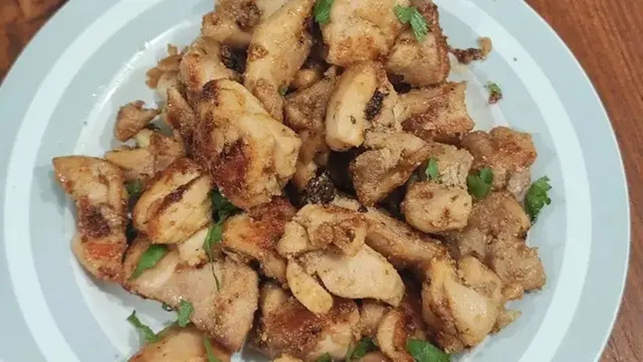 Resep ayam bumbu wijen. (dok. Cookpad @DapurMbokHenie)