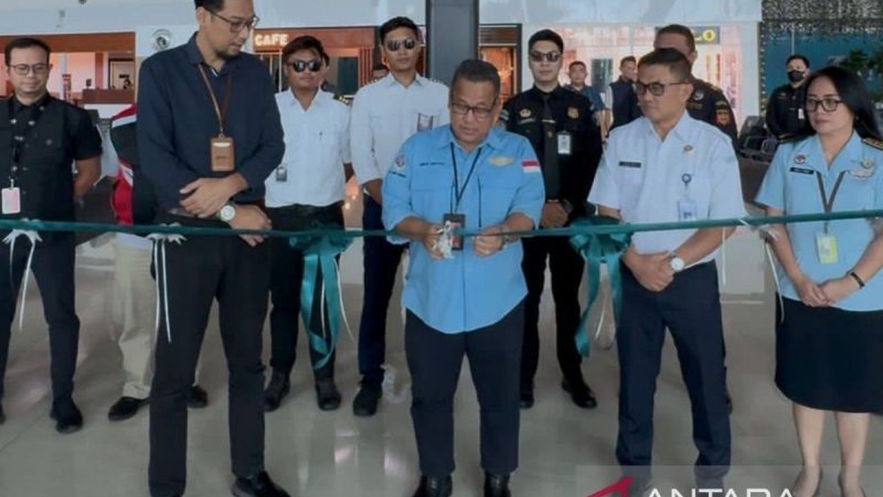 Kemenhub melalui Otban Wilayah VIII resmikan penerbangan perintis Manado-Melonguane-Miangas, membuka konektivitas udara di wilayah terluar Indonesia dan meningkatkan aksesibilitas masyarakat.