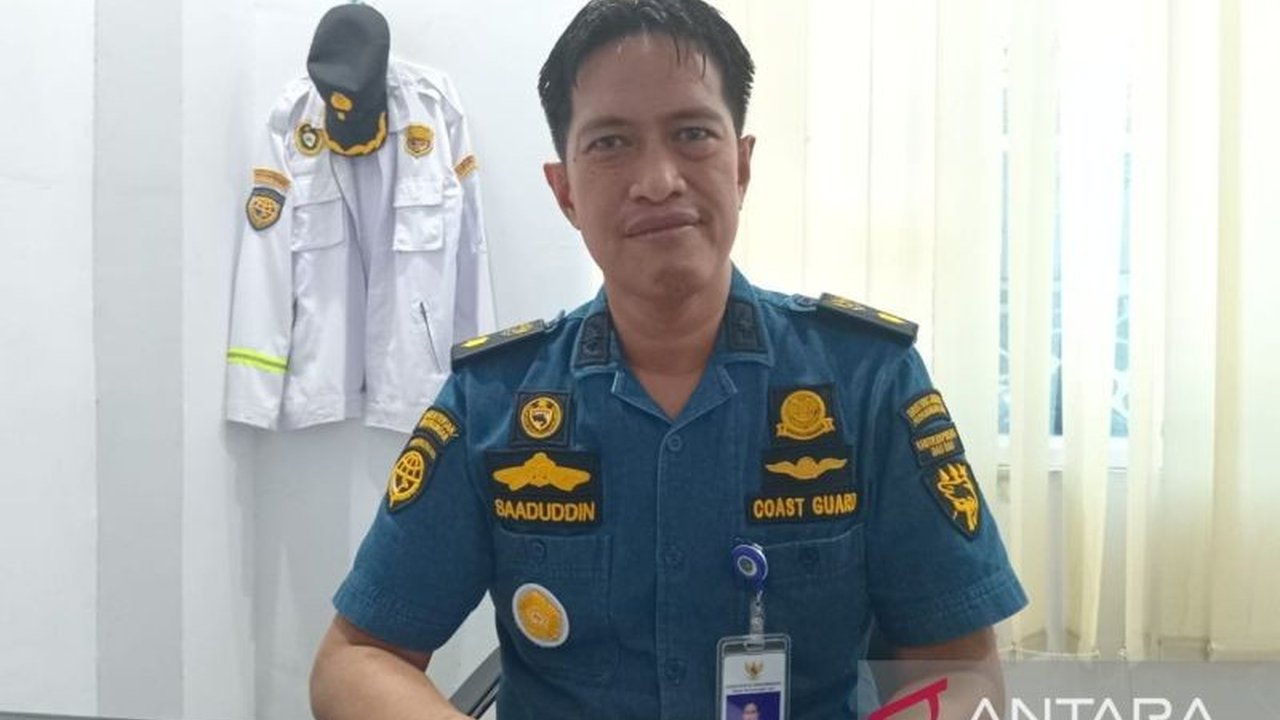 KSOP Baubau memastikan 21 kapal siap melayani angkutan Lebaran 2025, sementara tiga kapal lainnya menjalani perawatan dan perbaikan.