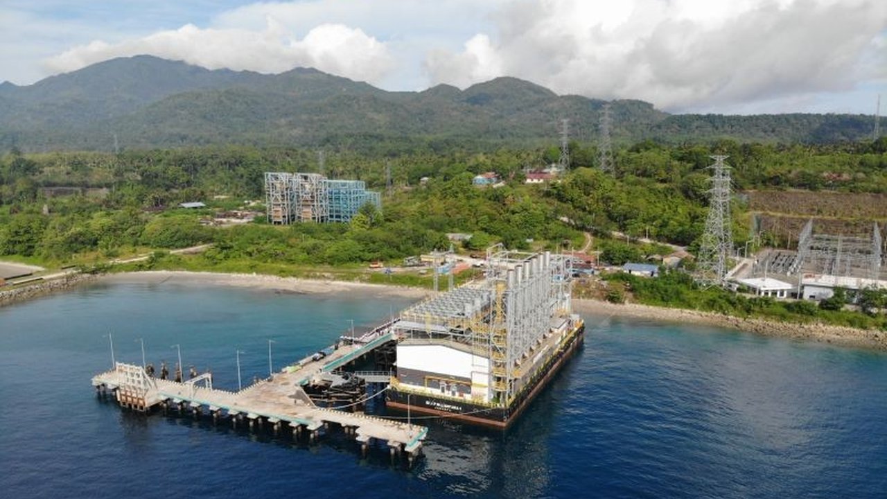 PT PLN Indonesia Power (PLN IP) targetkan penambahan daya listrik lebih dari 2.000 MW pada 2025 untuk mendukung kemandirian energi nasional dan pertumbuhan ekonomi.