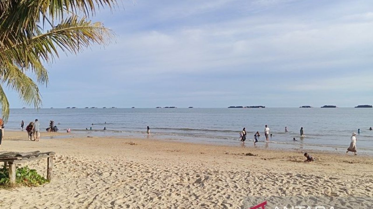 BMKG Imbau Warga Kaltim Waspadai Pasang Laut hingga 2,7 Meter