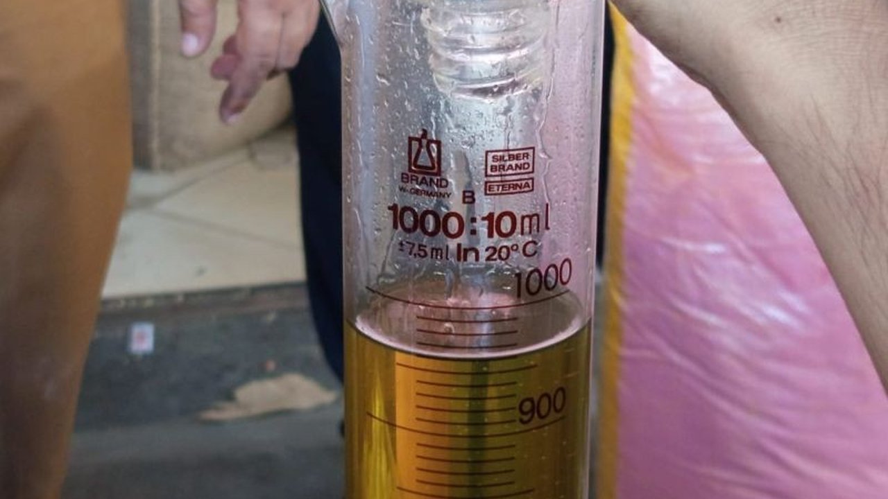 Pemerintah Provinsi Sulawesi Tengah menemukan peredaran Minyakita 1 liter dengan takaran kurang dan harga di atas HET, temuan ini diungkap setelah inspeksi mendadak di distributor dan pasar tradisional.