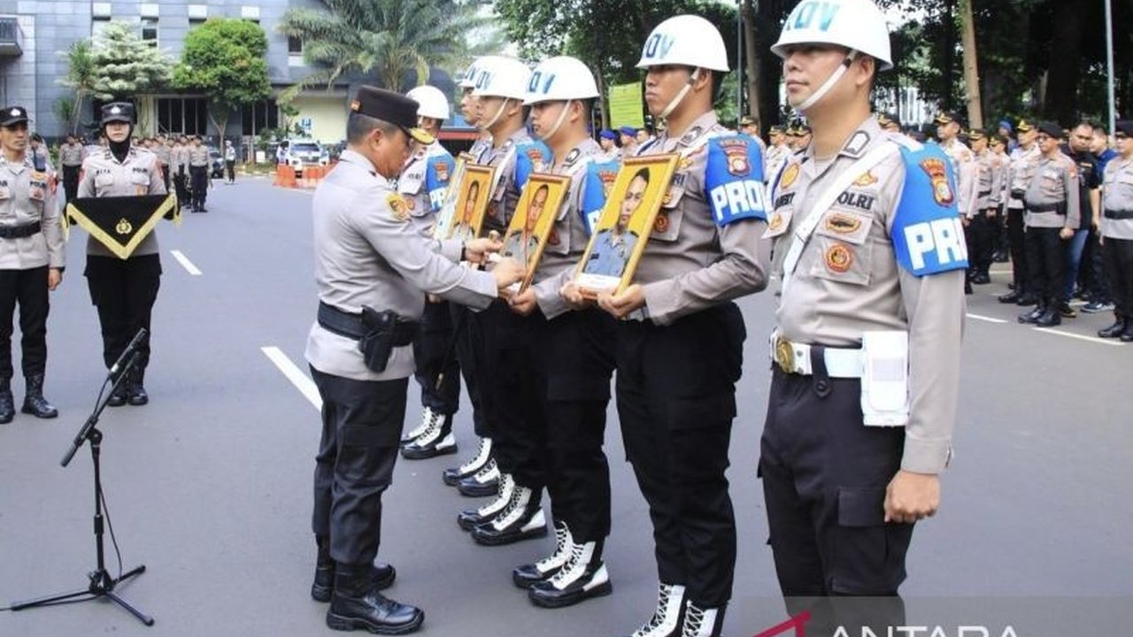 Polda Metro Jaya Pecat Empat Anggota: Kasus Perselingkuhan dan Penipuan Jadi Alasan