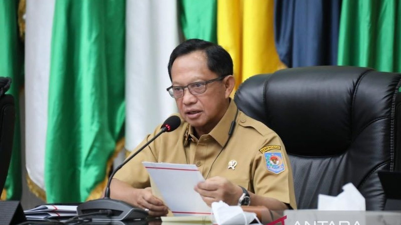 Mendagri Tito Karnavian meminta 24 Pemda yang akan menggelar PSU untuk mengoptimalkan realokasi APBD, prioritaskan dana APBD sebelum mengajukan bantuan APBN.