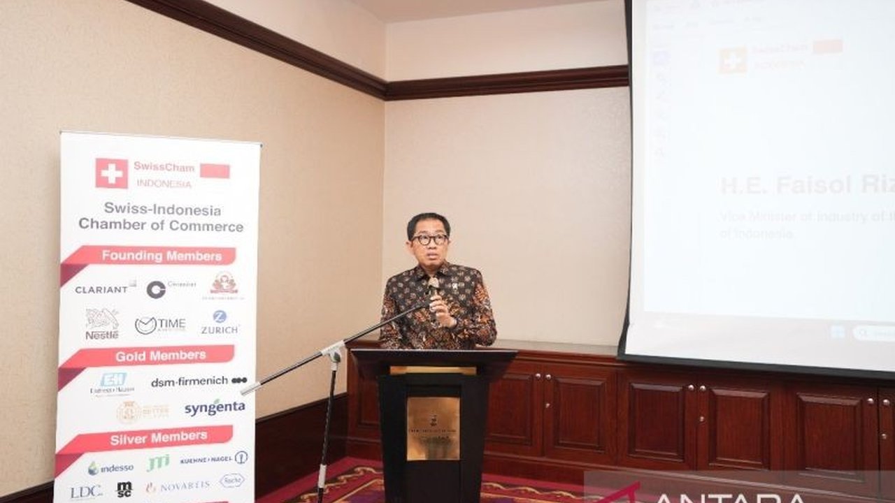 Wakil Menteri Perindustrian meminta peningkatan investasi Swiss di Indonesia untuk mengatasi fluktuasi neraca perdagangan dan mendorong pertumbuhan ekonomi.