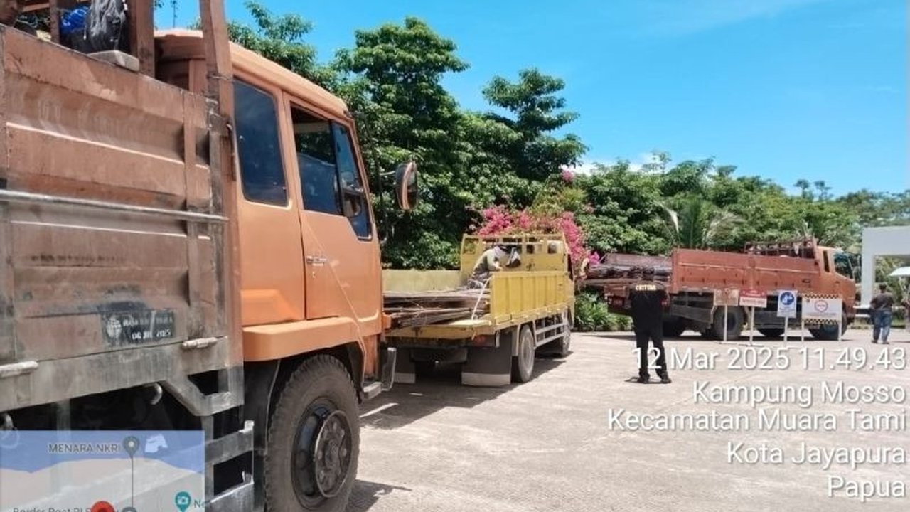 Nilai ekspor melalui Pos Lintas Batas Negara (PLBN) Skouw di Jayapura ke Papua Nugini pada Februari 2025 mencapai Rp9,5 miliar, meningkat signifikan dibandingkan tahun sebelumnya.