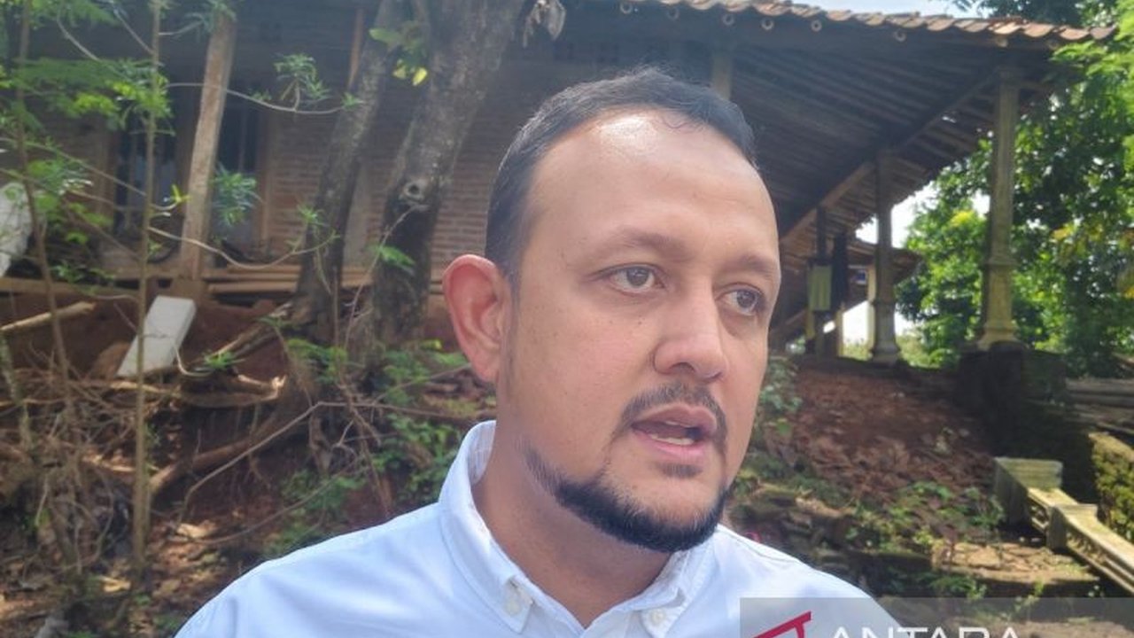 Anggota Komisi VII DPR RI, Muhammad Hatta, berharap agar eks-karyawan PT Sritex yang terkena PHK dapat kembali bekerja di bawah kepemimpinan pemilik baru perusahaan tersebut.