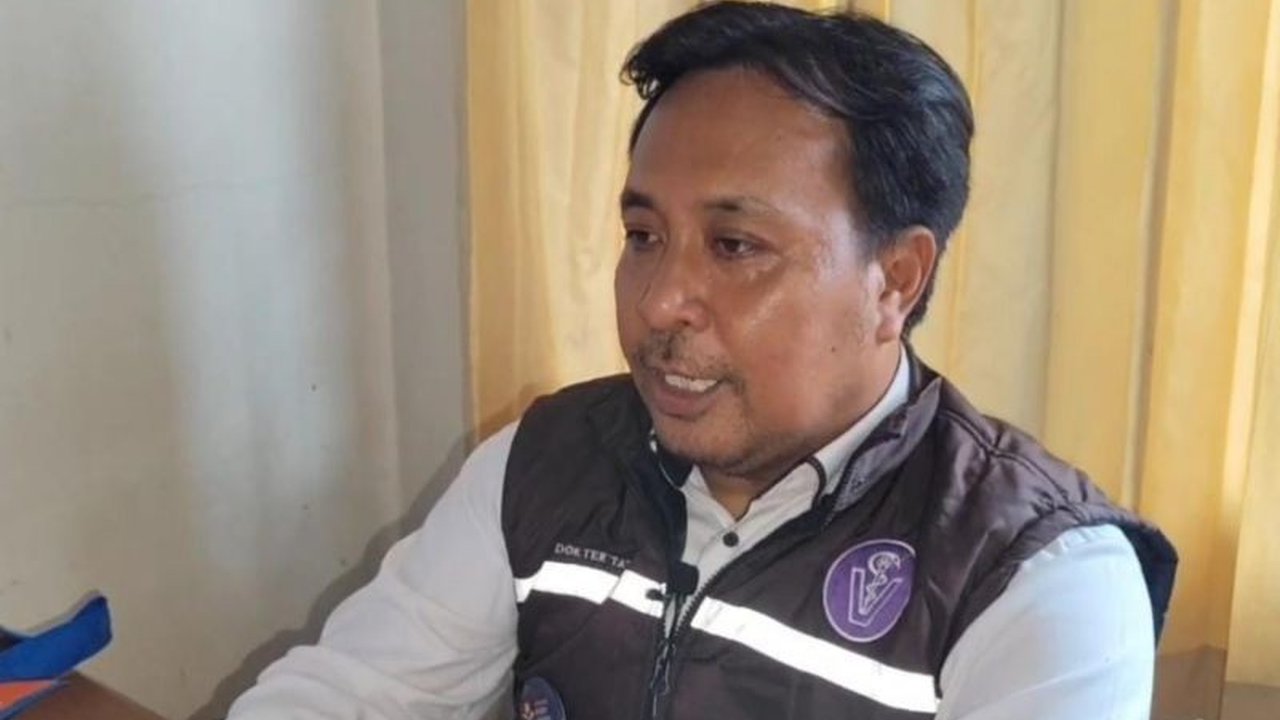 Kasus Penyakit Mulut dan Kuku (PMK) pada sapi di Lombok Timur, NTB, telah mencapai angka nol setelah 50 kasus berhasil ditangani melalui vaksinasi, meskipun vaksinasi tahap selanjutnya akan dilanjutkan pasca Ramadhan.