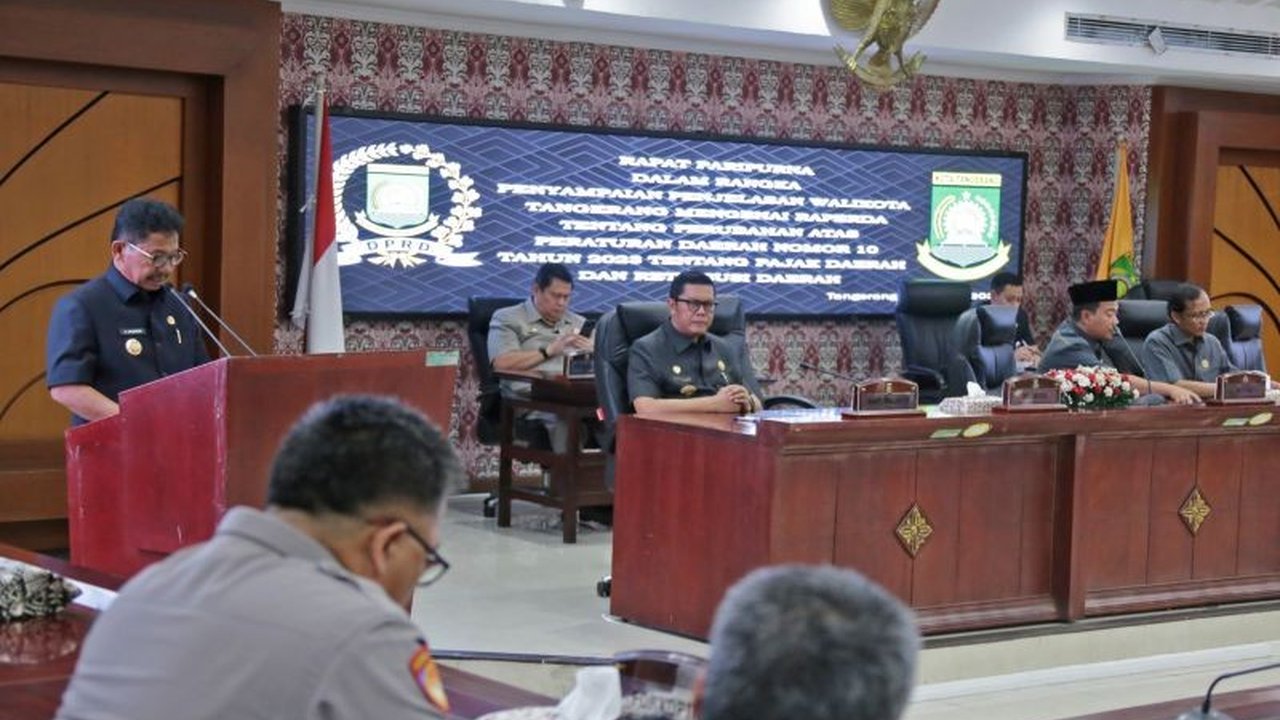 Pemkot Tangerang mengajukan Raperda perubahan pajak dan retribusi daerah untuk menambah objek pajak dari usaha baru dan menjamin keadilan serta akuntabilitas.