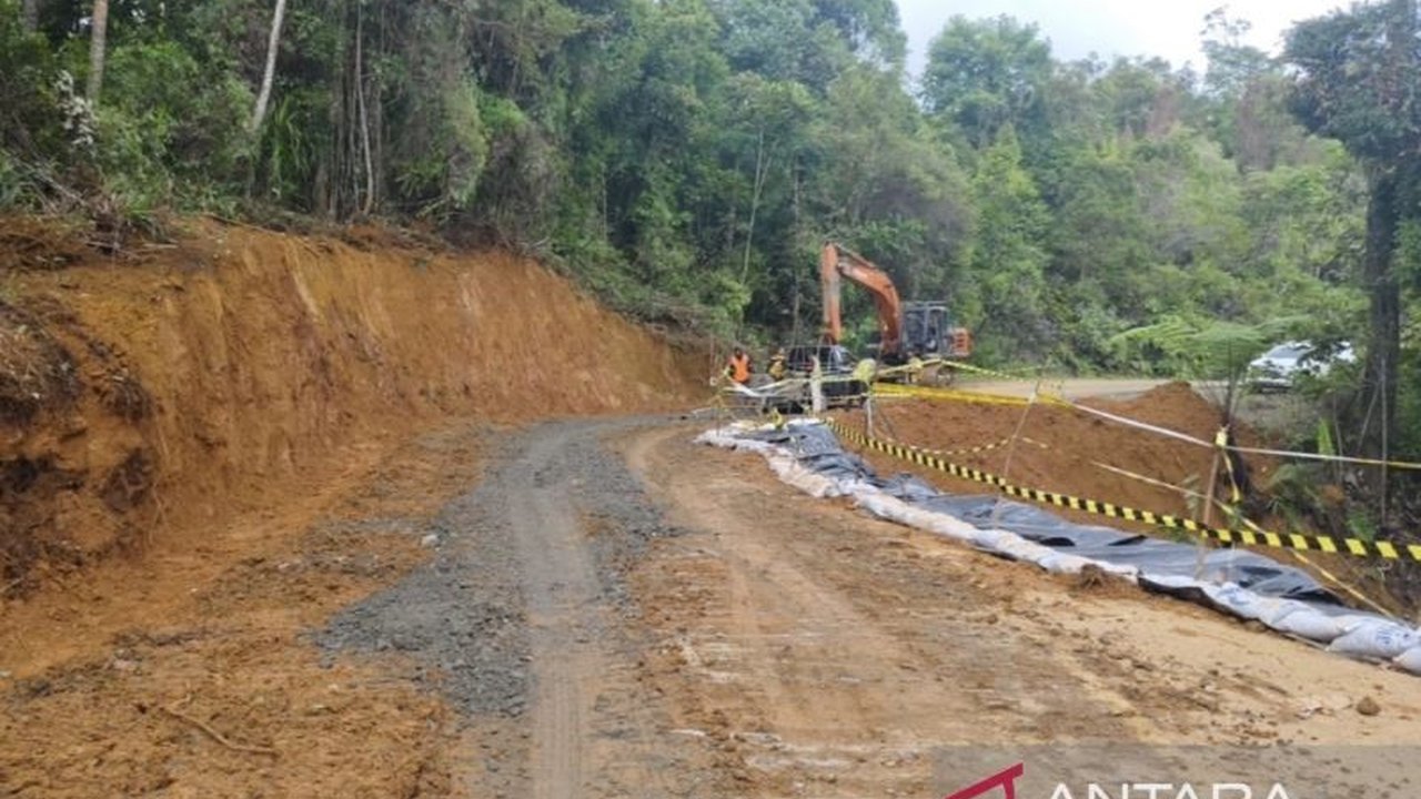 Akses jalan provinsi di lintas Nagan Raya-Aceh Tengah yang sempat terputus akibat longsor kini telah kembali normal berkat perbaikan darurat oleh BPJN Aceh.