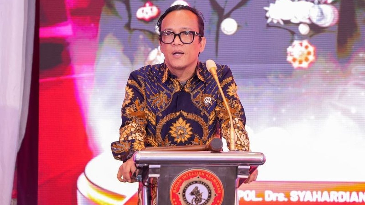 Wamenaker Immanuel Ebenezer Gerungan tegaskan komitmen pemerintah bangun tenaga kerja kompeten dan produktif, serta berantas praktik percaloan tenaga kerja yang merugikan.