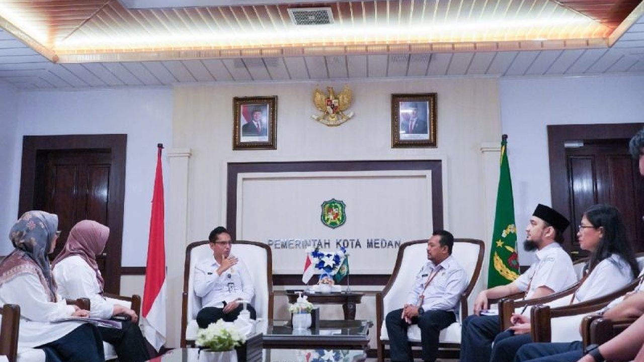 Pemkot Medan mendukung penuh BBMKG dalam menyebarluaskan informasi cuaca melalui videotron, guna meningkatkan kesiapsiagaan warga menghadapi bencana.