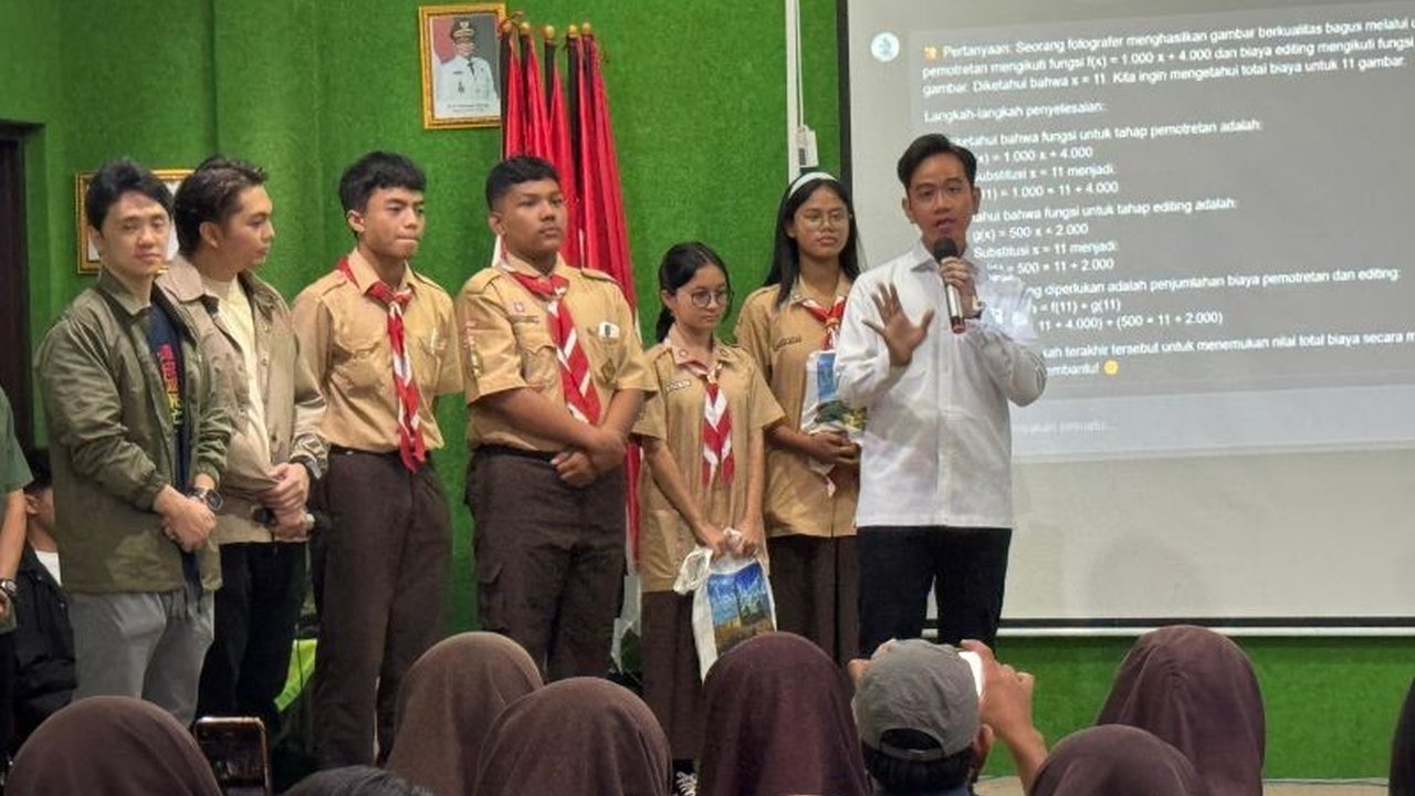 Wakil Presiden Gibran Rakabuming Raka merencanakan sholat Idul Fitri di Jakarta dan akan sungkem kepada Presiden Prabowo Subianto sebelum kembali ke Solo.