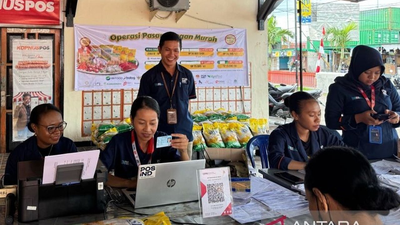 PT Pos Indonesia Cabang Manokwari mencatat penjualan 4.525 kg beras subsidi selama operasi pasar murah di enam lokasi di Papua Barat, dengan kendala logistik di beberapa daerah.