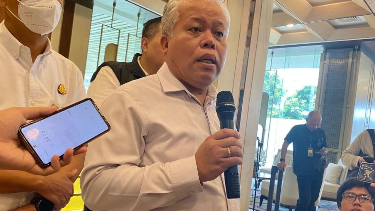 Kejaksaan Agung menjelaskan alasan hanya Tom Lembong yang menjadi terdakwa kasus dugaan korupsi impor gula 2015-2016, menekankan periode jabatannya sebagai Menteri Perdagangan.