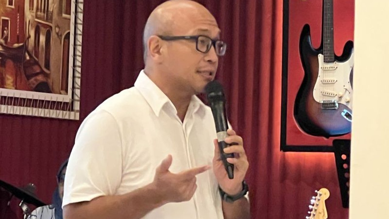 SKK Migas optimis 15 proyek migas senilai Rp13,6 triliun akan beroperasi pada 2025, meningkatkan produksi minyak dan gas serta mendukung ketahanan energi nasional.