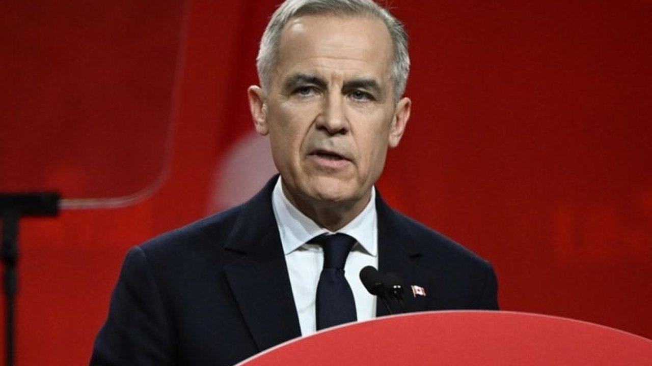 Perdana Menteri Kanada terpilih, Mark Carney, menyatakan kesediaannya bertemu dengan pejabat AS untuk menyelesaikan perang dagang, dengan syarat kedaulatan Kanada dihormati, di tengah eskalasi tarif.