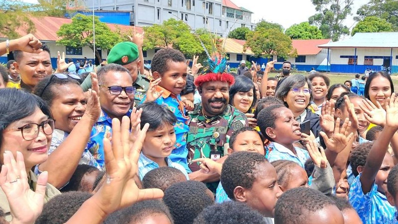 Meriahnya Peluncuran Program Makan Bergizi Gratis di Wamena, Papua!