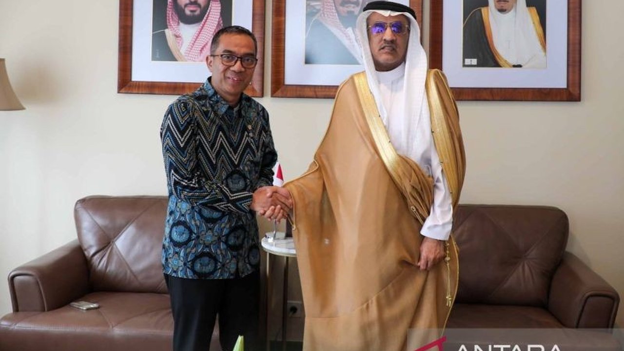Menteri Pendidikan, Kebudayaan, Riset, dan Teknologi (Mendikbudristek) perkuat kolaborasi pendidikan tinggi dengan Arab Saudi, mencakup kolaborasi akademisi dan proyek riset bersama.