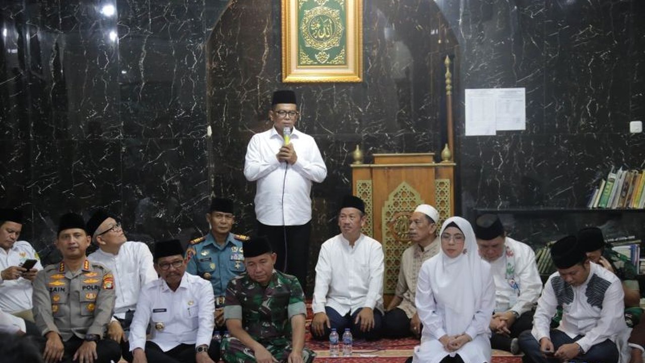 Pemerintah Provinsi Banten siap luncurkan program sekolah gratis untuk SMA/SMK/MA negeri dan swasta di tahun ajaran baru, selaras dengan program serupa yang sukses di Kota Tangerang.