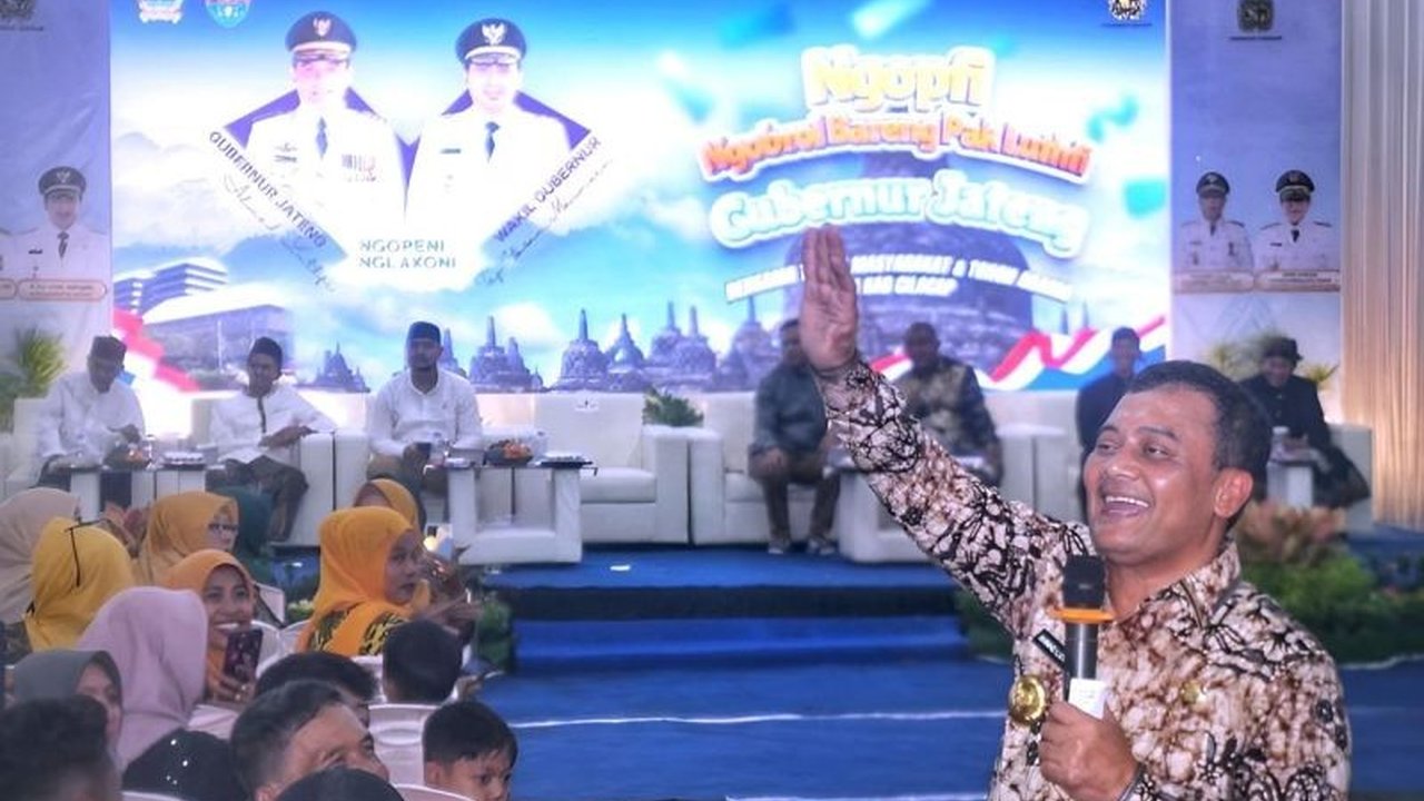 Gubernur Jawa Tengah, Ahmad Luthfi, berupaya membangun SPBU khusus nelayan di Cilacap untuk mengatasi kelangkaan dan kualitas solar subsidi yang dikeluhkan nelayan setempat.