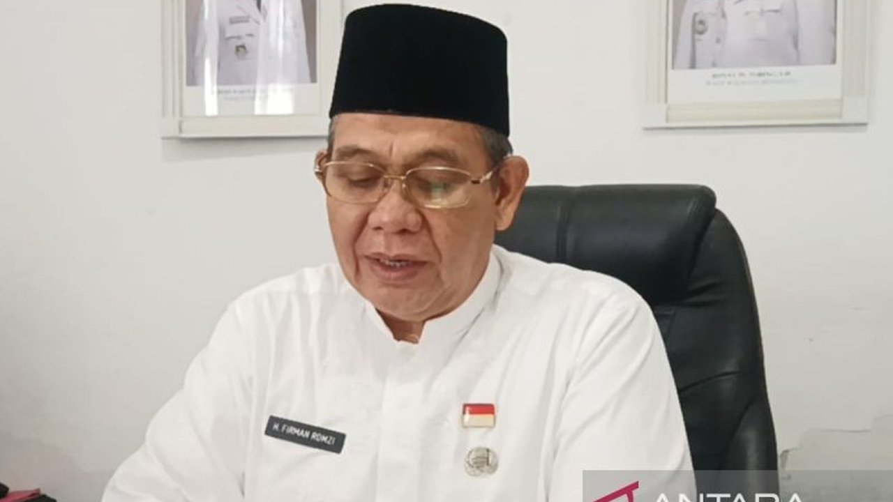Pemerintah Kota Bengkulu memastikan lebih dari 2.000 perusahaan di wilayahnya akan membayarkan THR Idul Fitri 1446 H kepada seluruh karyawan, termasuk pengemudi dan kurir daring.