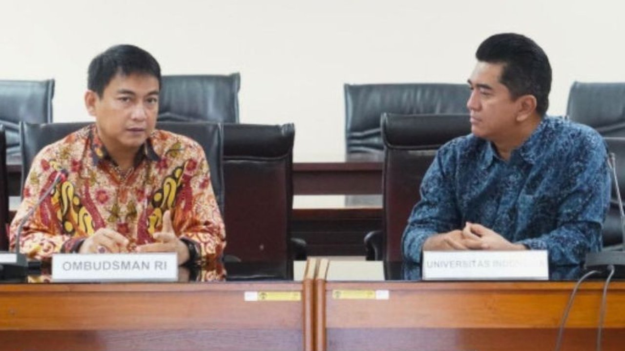 Ombudsman RI (ORI) menekankan perlunya revisi UU Nomor 37 Tahun 2008 tentang Ombudsman RI agar lebih relevan dengan perkembangan zaman dan tantangan pelayanan publik saat ini, serta membahas kerja sama dengan UI dalam seleksi kepala perwakilan.