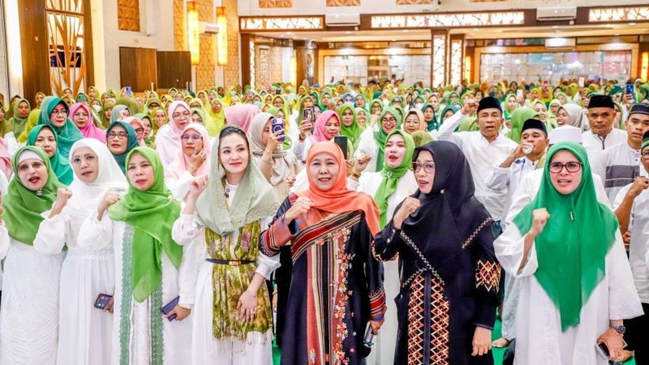 Khofifah-Sherly Apresiasi Sedekah 5000 Telur Muslimat NU Malut untuk Cegah Stunting