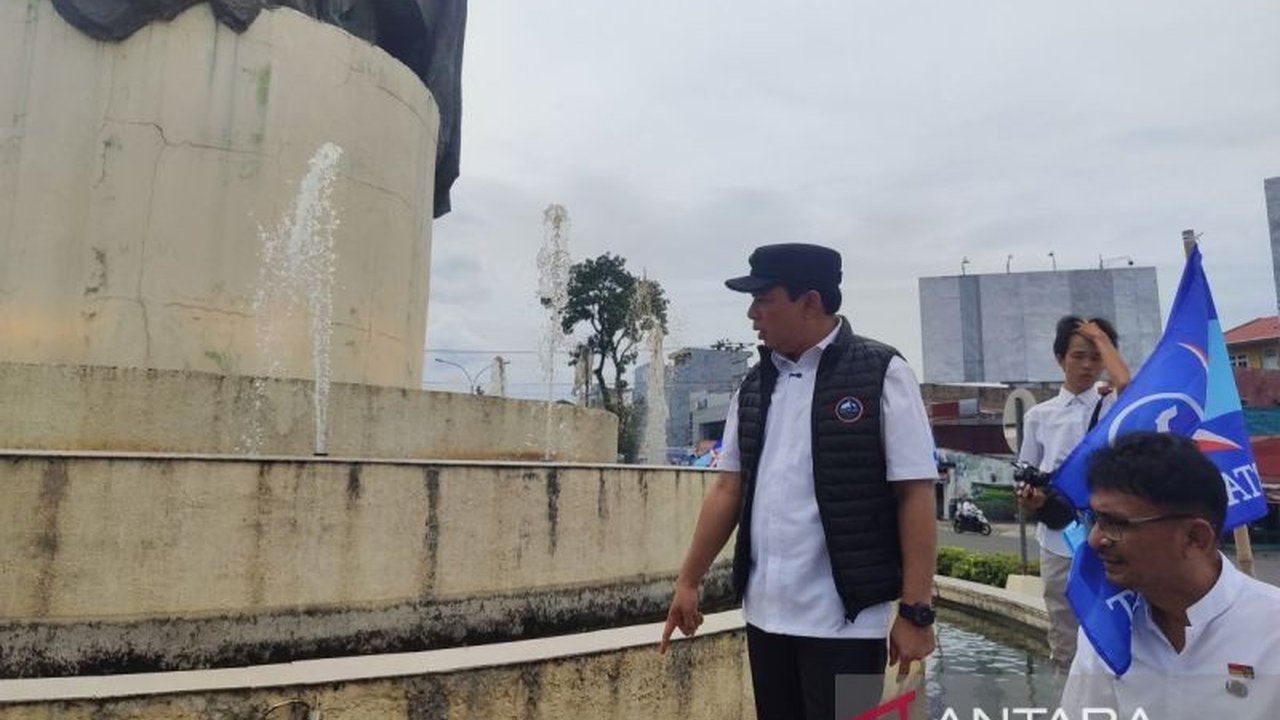 Pemerintah Kota Bengkulu memberikan penghargaan kepada 212 ASN yang memasuki masa pensiun pada periode Mei hingga Juni 2025, sebagai bentuk penghormatan atas dedikasi mereka.