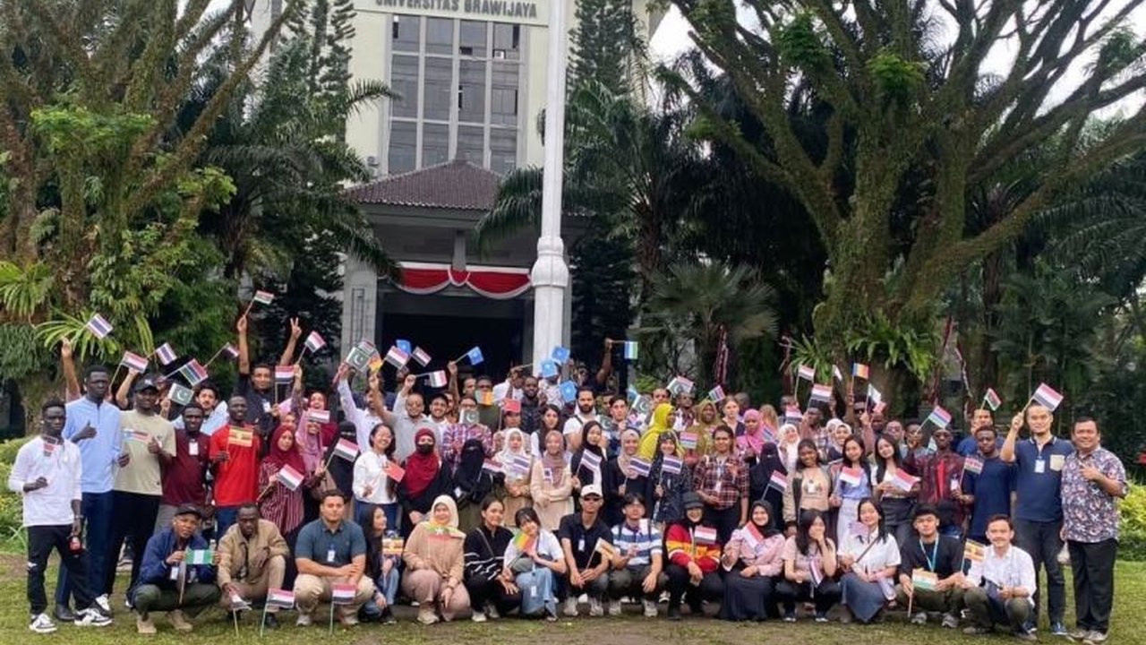 Beasiswa Brawijaya International Student Scholarship (BISS) 2025 Universitas Brawijaya diserbu lebih dari 2000 mahasiswa asing dari 67 negara, meningkat drastis dibanding tahun lalu.