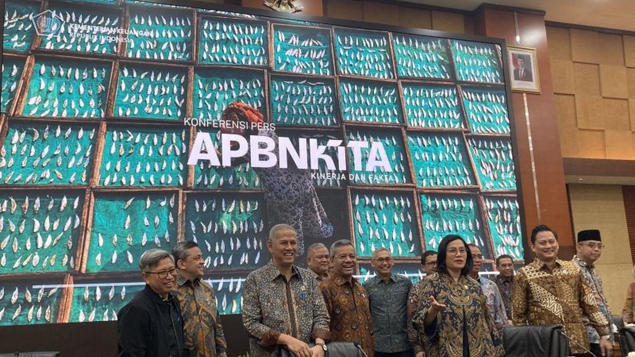 Menteri Keuangan Sri Mulyani melaporkan defisit APBN Februari 2025 sebesar Rp31,2 triliun, namun masih dalam target APBN 2025 sebesar Rp616,2 triliun.
