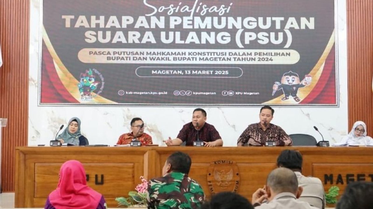 KPU Magetan gencar sosialisasikan Pemungutan Suara Ulang (PSU) Pilkada 2024 di empat TPS untuk memastikan proses demokrasi berjalan lancar, aman, dan tertib sesuai putusan Mahkamah Konstitusi.