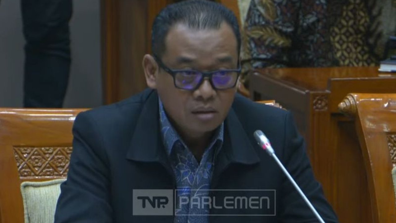 Sekretaris Mahkamah Agung (MA) Sugiyanto menekankan pentingnya independensi anggaran lembaga peradilan untuk mewujudkan peradilan yang akuntabel, profesional, dan hakim yang sejahtera, serta mengatasi kekurangan hakim yang mencapai hampir 2000 orang.