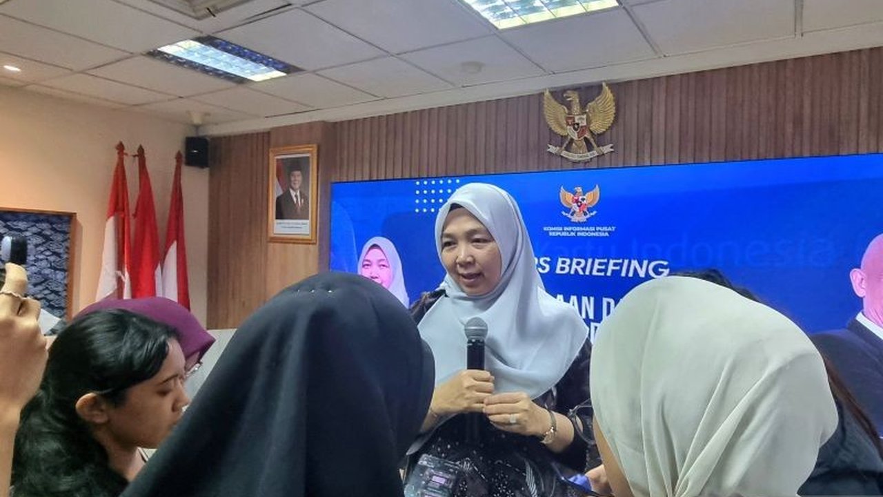 Kemendikbudristek menegaskan dana Program Indonesia Pintar (PIP) tidak boleh digunakan untuk membayar SPP, melainkan untuk biaya personal siswa seperti seragam, sepatu, dan alat tulis.